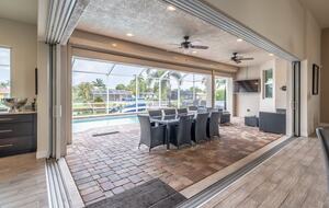 Congo Breeze: Resort-Style Waterfront Retreat with Pool - Cape Coral, Florida