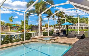 Congo Breeze: Resort-Style Waterfront Retreat with Pool - Cape Coral, Florida