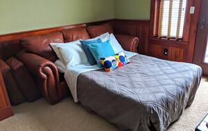 Bear Cub's Den - Snowshoe, West Virginia