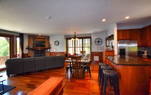 Bear Cub's Den - Snowshoe, West Virginia