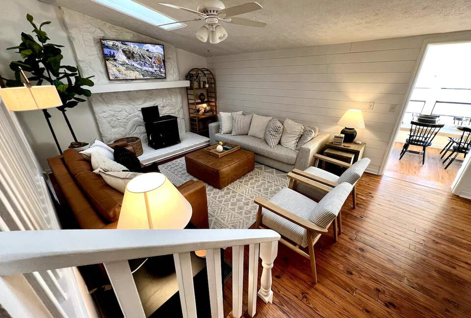 Cozy Lake Harding Waterfront - Salem, Alabama