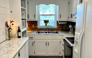 Cozy Lake Harding Waterfront - Salem, Alabama