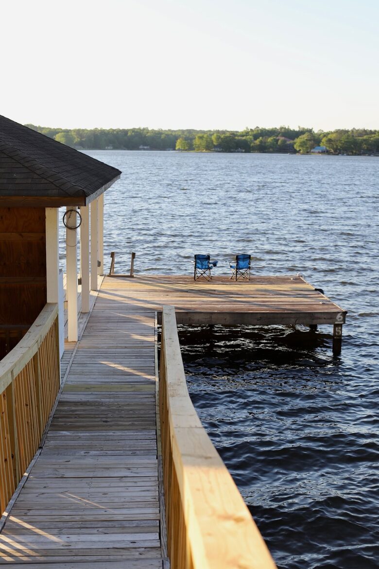 Cozy Lake Harding Waterfront - Salem, Alabama