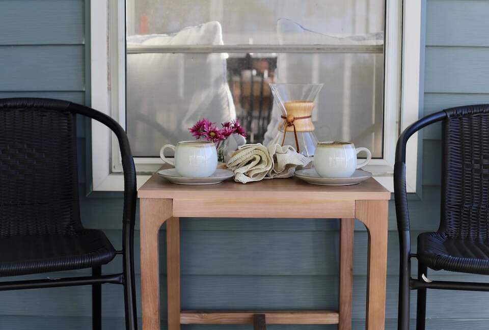 Cozy Lake Harding Waterfront - Salem, Alabama