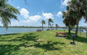 Waterfront Condo with Lanai and Beach Access - Indian Shores, Florida