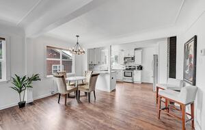 Bright & Chic Highlands Retreat - Wheat Ridge, Colorado