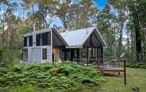 The Bower - Ultimate Spa Bower - Broulee, Australia