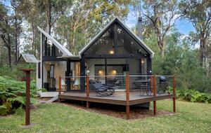 The Bower - Ultimate Spa Bower - Broulee, Australia