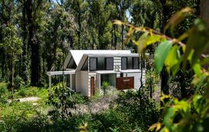 The Bower - Ultimate Spa Bower - Broulee, Australia