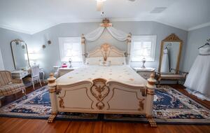 Luxurious 16 Overnight Guests and Micro-wedding Venue - Brooksville, Florida