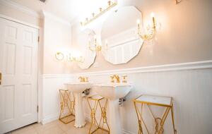 Luxurious 16 Overnight Guests and Micro-wedding Venue - Brooksville, Florida