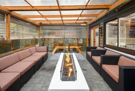 Stunning Lodge-Style Craftsman with Outdoor Living - Bellevue, Washington