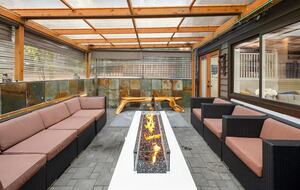 Stunning Lodge-Style Craftsman with Outdoor Living - Bellevue, Washington