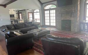 Summerhill Expansive Home - Chillicothe, Ohio