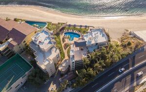 Beachfront Getaway at Las Olas Cabo with Stunning Ocean Views - Sanjose del cabo, Mexico