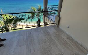 Beachfront Getaway at Las Olas Cabo with Stunning Ocean Views - Sanjose del cabo, Mexico