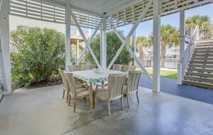 Island Joy: Spacious Waterfront Retreat at Holden Beach - Holden Beach, North Carolina
