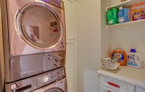 Island Joy: Spacious Waterfront Retreat at Holden Beach - Holden Beach, North Carolina