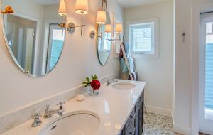 Island Joy: Spacious Waterfront Retreat at Holden Beach - Holden Beach, North Carolina