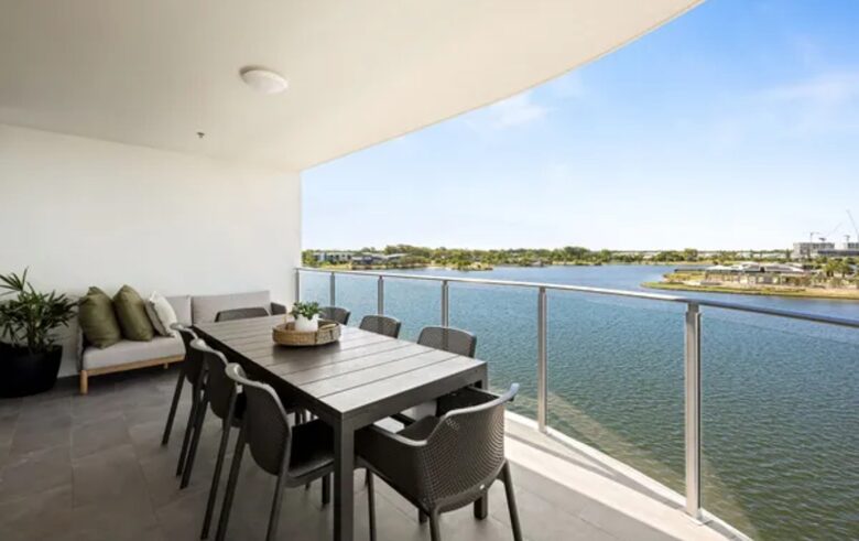 Waterside Retreat on the Sunshine Coast - Sunshine Coast, Australia