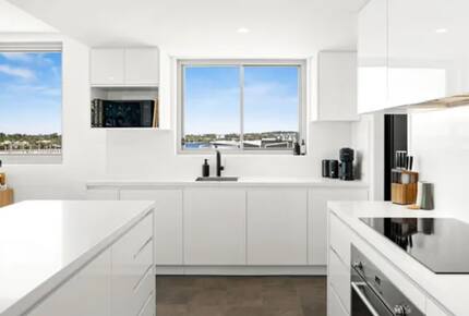 Waterside Retreat on the Sunshine Coast - Sunshine Coast, Australia