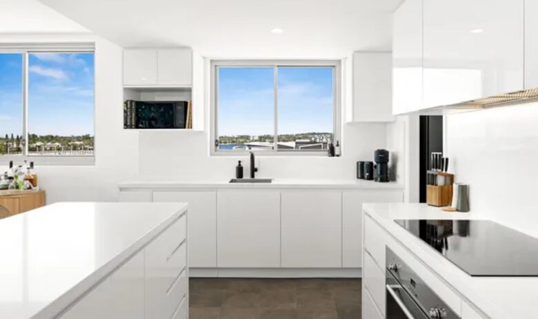 Waterside Retreat on the Sunshine Coast - Sunshine Coast, Australia