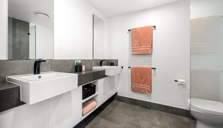 Waterside Retreat on the Sunshine Coast - Sunshine Coast, Australia