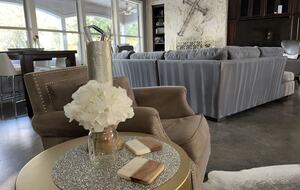 Luxury Lake Travis Waterfront - Spicewood, Texas