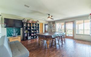 Luxury Lake Travis Waterfront - Spicewood, Texas