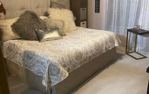 Luxury Lake Travis Waterfront - Spicewood, Texas