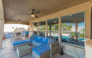 Luxury Lake Travis Waterfront - Spicewood, Texas