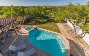 Luxury Lake Travis Waterfront - Spicewood, Texas
