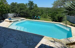 Luxury Lake Travis Waterfront - Spicewood, Texas