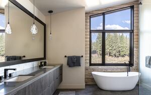 Schaffer's Mill - Lake Tahoe Mountain Modern All Season Escape - Truckee, California