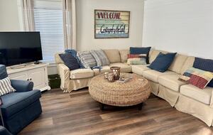 Charming Lakefront Cottage | Only A Block From The Beach - Panama City Beach, Florida