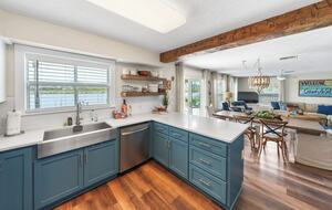 Charming Lakefront Cottage | Only A Block From The Beach - Panama City Beach, Florida