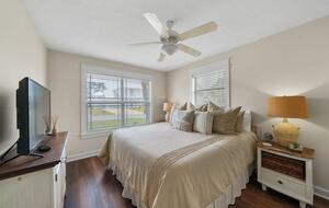 Charming Lakefront Cottage | Only A Block From The Beach - Panama City Beach, Florida