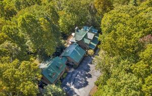 The Lodge at Bearwallow Mountain - Hendersonville, North Carolina