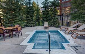 Cozy Mountain Escape in the Heart of Canmore - Canmore, Canada