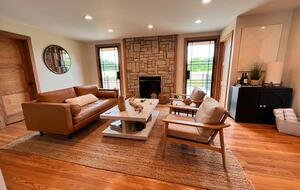 Hocking Hills Private Resort with Vineyard - New Plymouth, Ohio