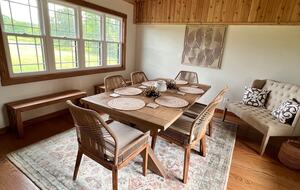 Hocking Hills Private Resort with Vineyard - New Plymouth, Ohio