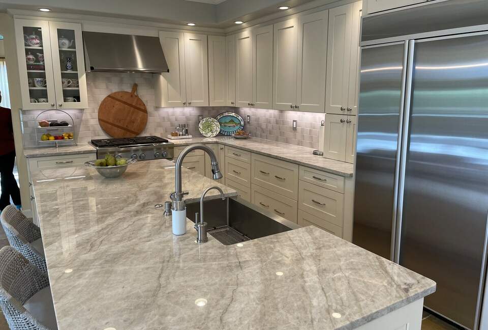 Contemporary Comfort in Arroyo Grande’s Gated Oasis - Arroyo Grande, California