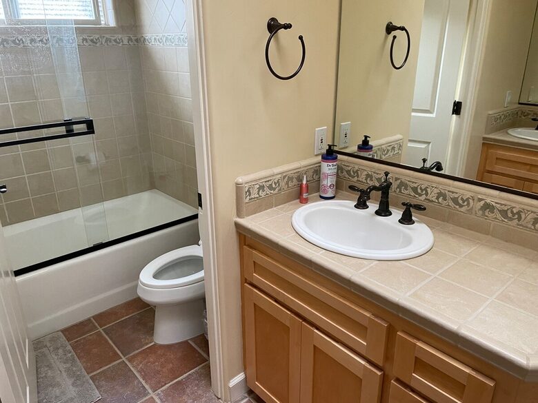 Contemporary Comfort in Arroyo Grande’s Gated Oasis - Arroyo Grande, California