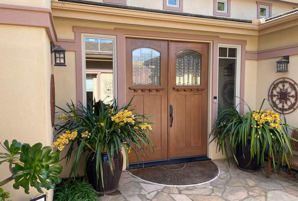 Contemporary Comfort in Arroyo Grande’s Gated Oasis - Arroyo Grande, California