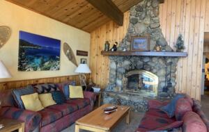 Homewood Hideaway | Steps from Lake Tahoe - Homewood, United States