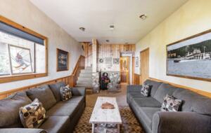Homewood Hideaway | Steps from Lake Tahoe - Homewood, United States