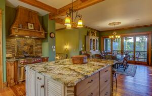 Banner Elk Mountain Home - Banner Elk, North Carolina