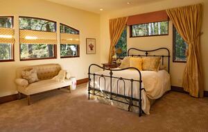 Wine Country Luxury Villa - Santa Rosa, California