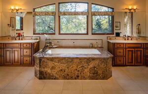 Wine Country Luxury Villa - Santa Rosa, California