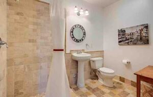 Wine Country Luxury Villa - Santa Rosa, California